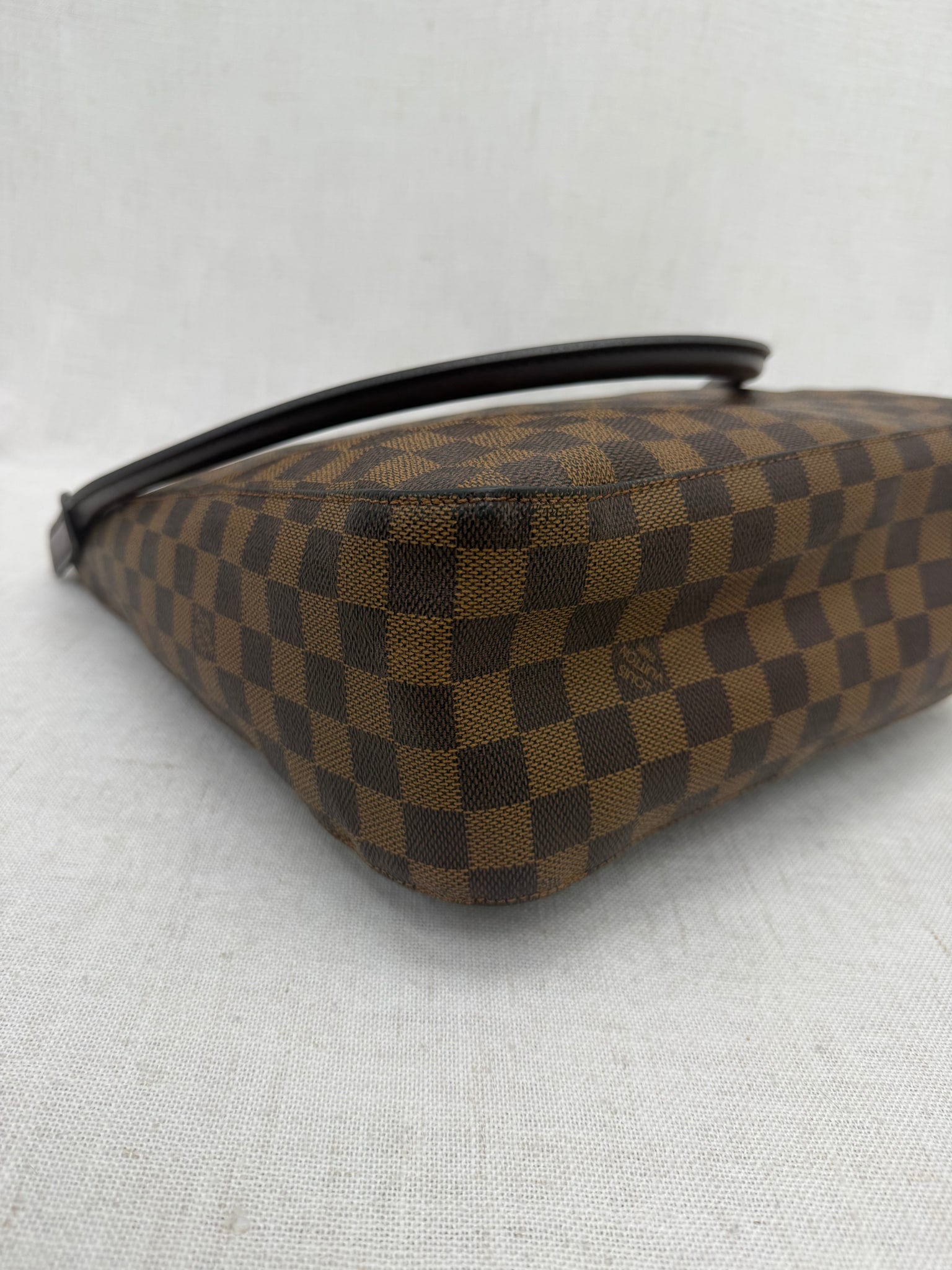 Louis Vuitton Damier Ebene Looping GM