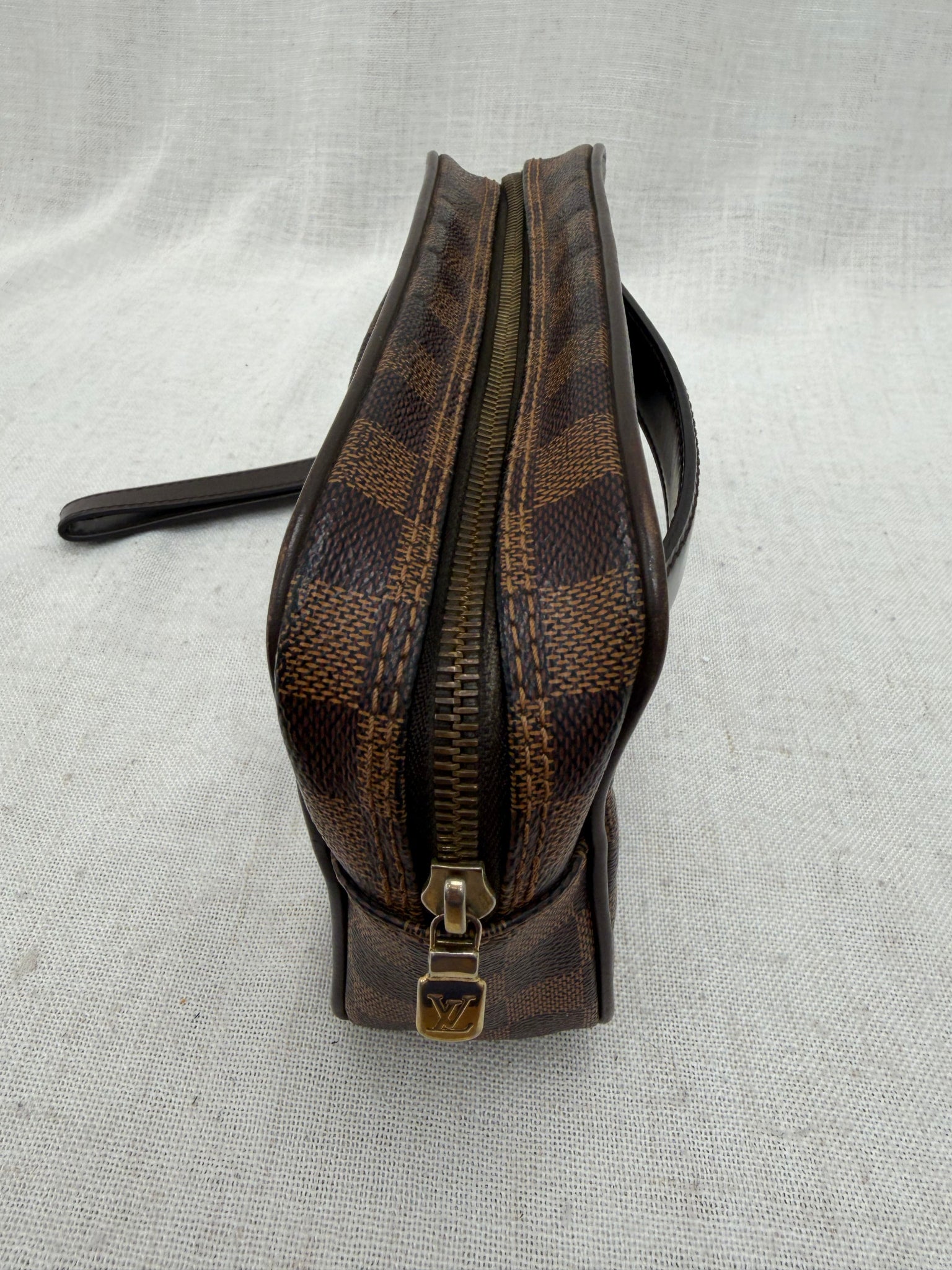 Louis Vuitton Damier Ebene Saint Paul Clutch