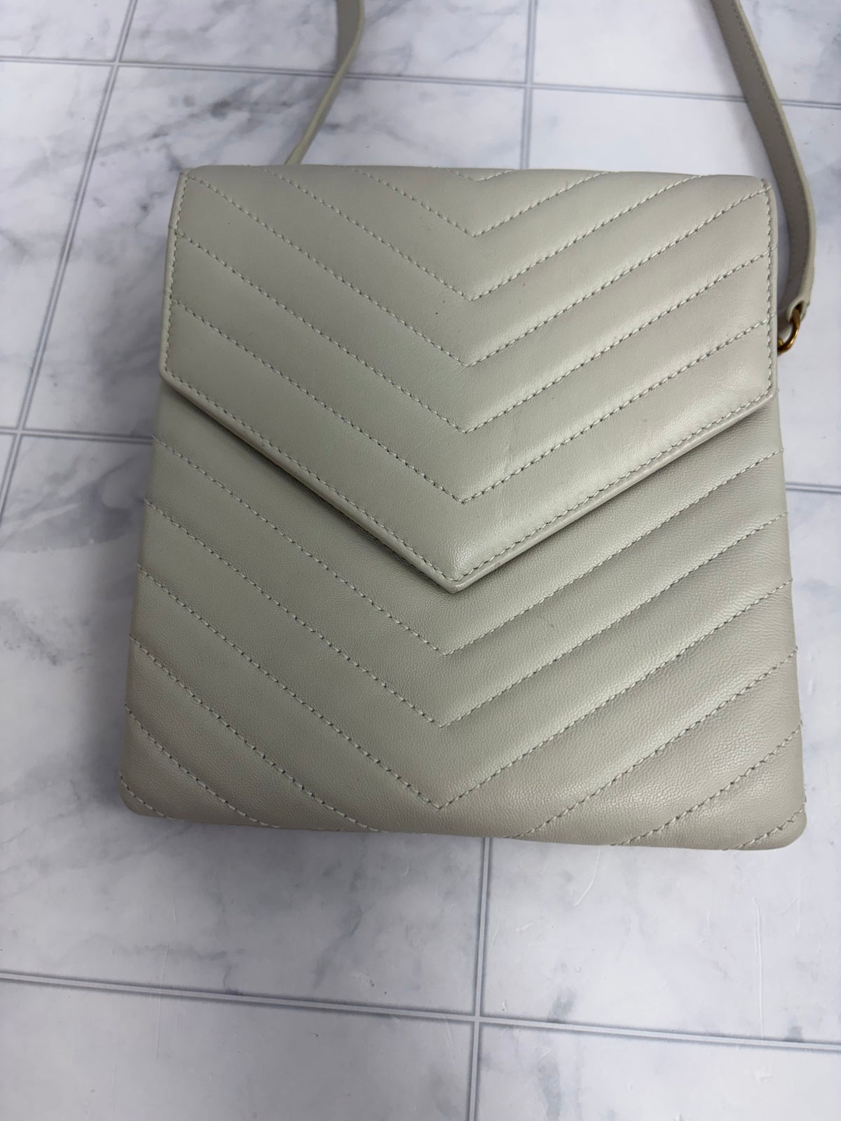 Saint Laurent YSL Ivory Chevron Quilted Leather Chain Shoulder Bag