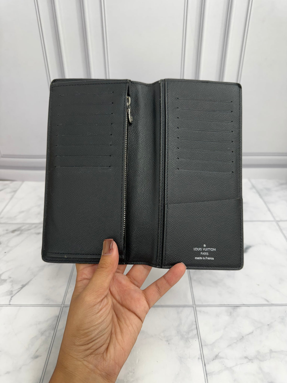 Louis Vuitton Damier Graphite Brazza Wallet