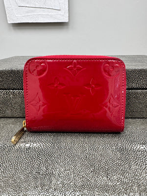 Louis Vuitton Red Vernis Monogram Zippy Compact Wallet