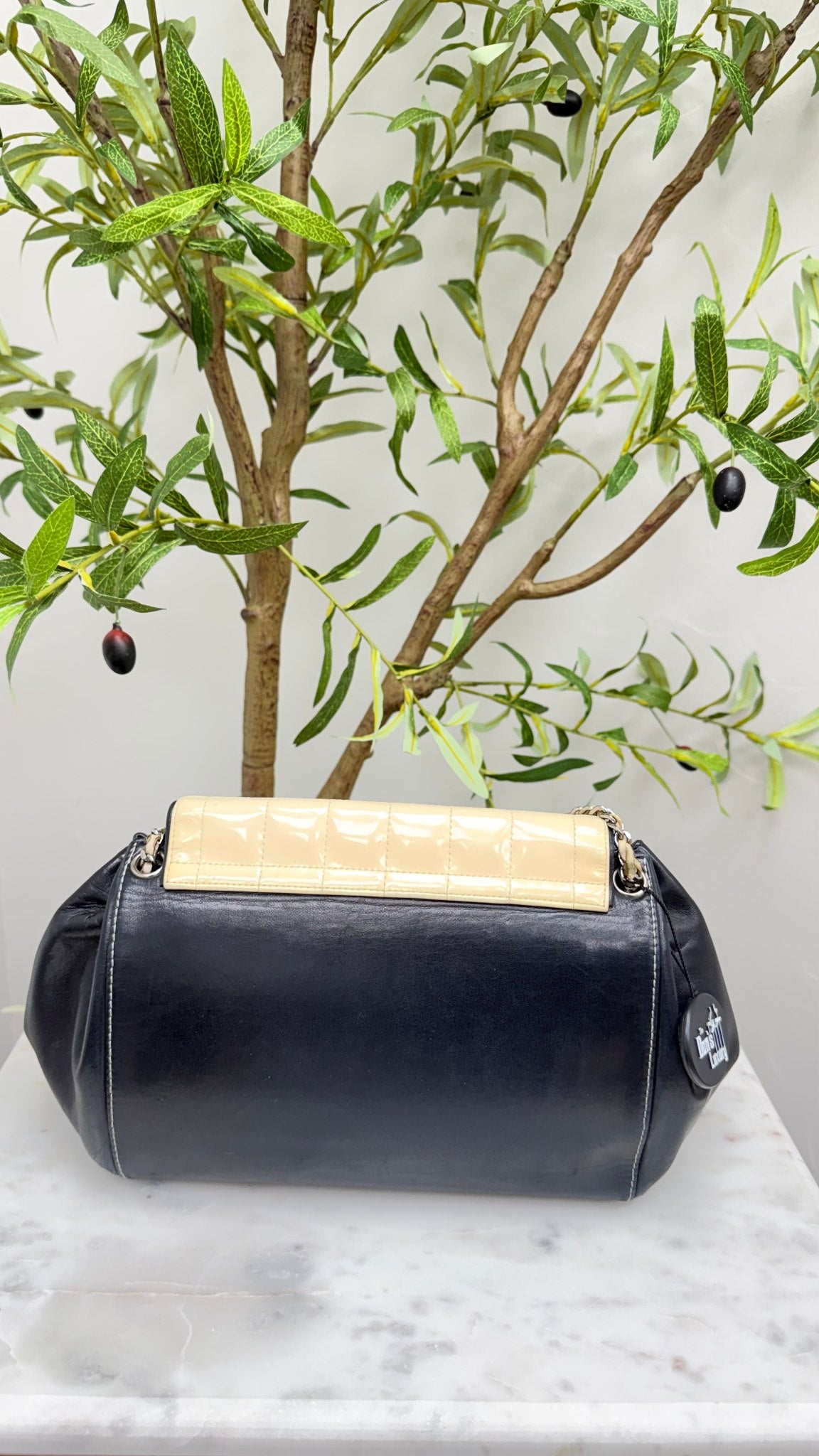 Chanel Vintage Black And Cream Leather Chocolate Bar Accordion Flap Bag 