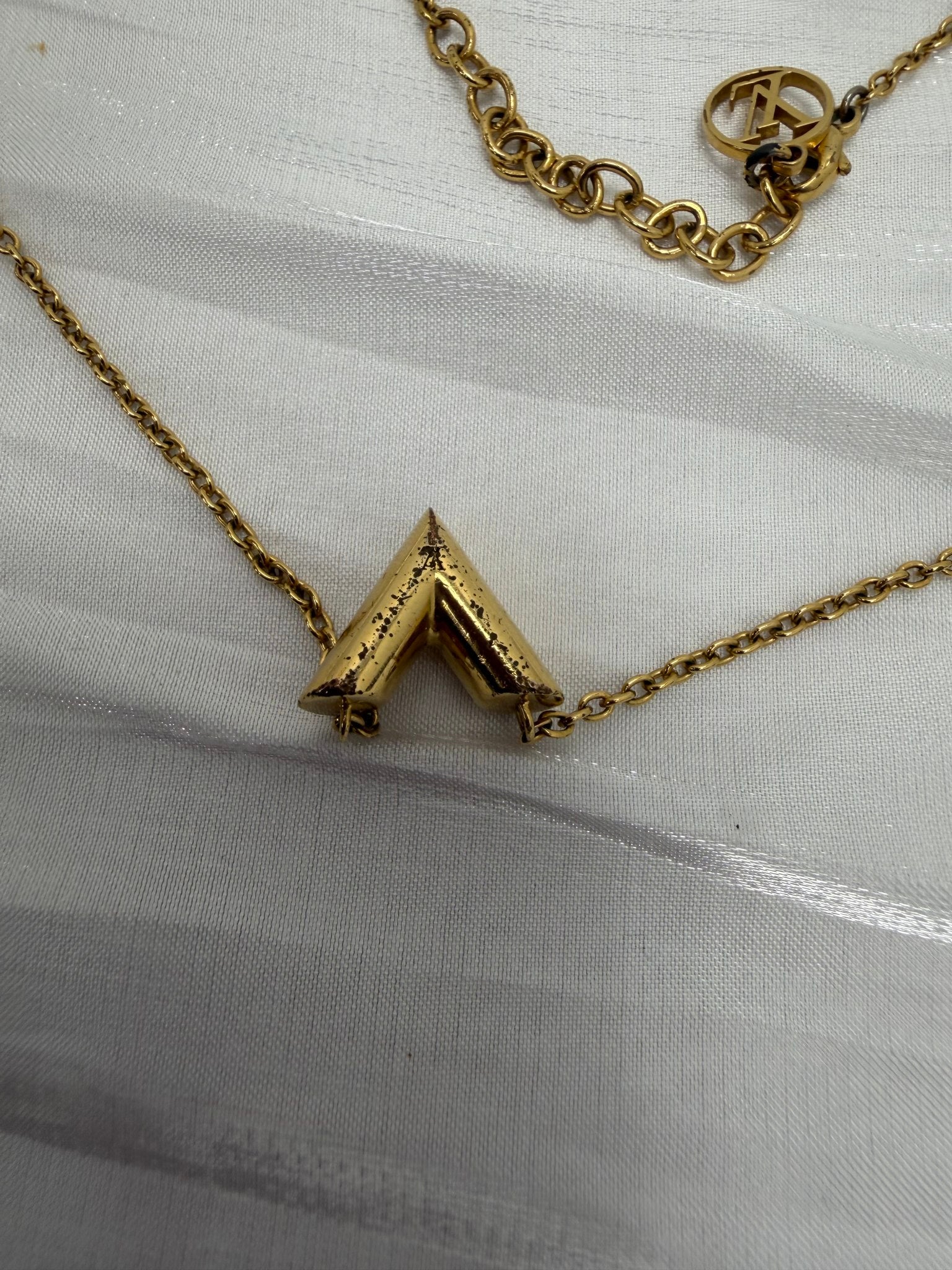 Louis Vuitton Gold Tone Essential V Necklace 