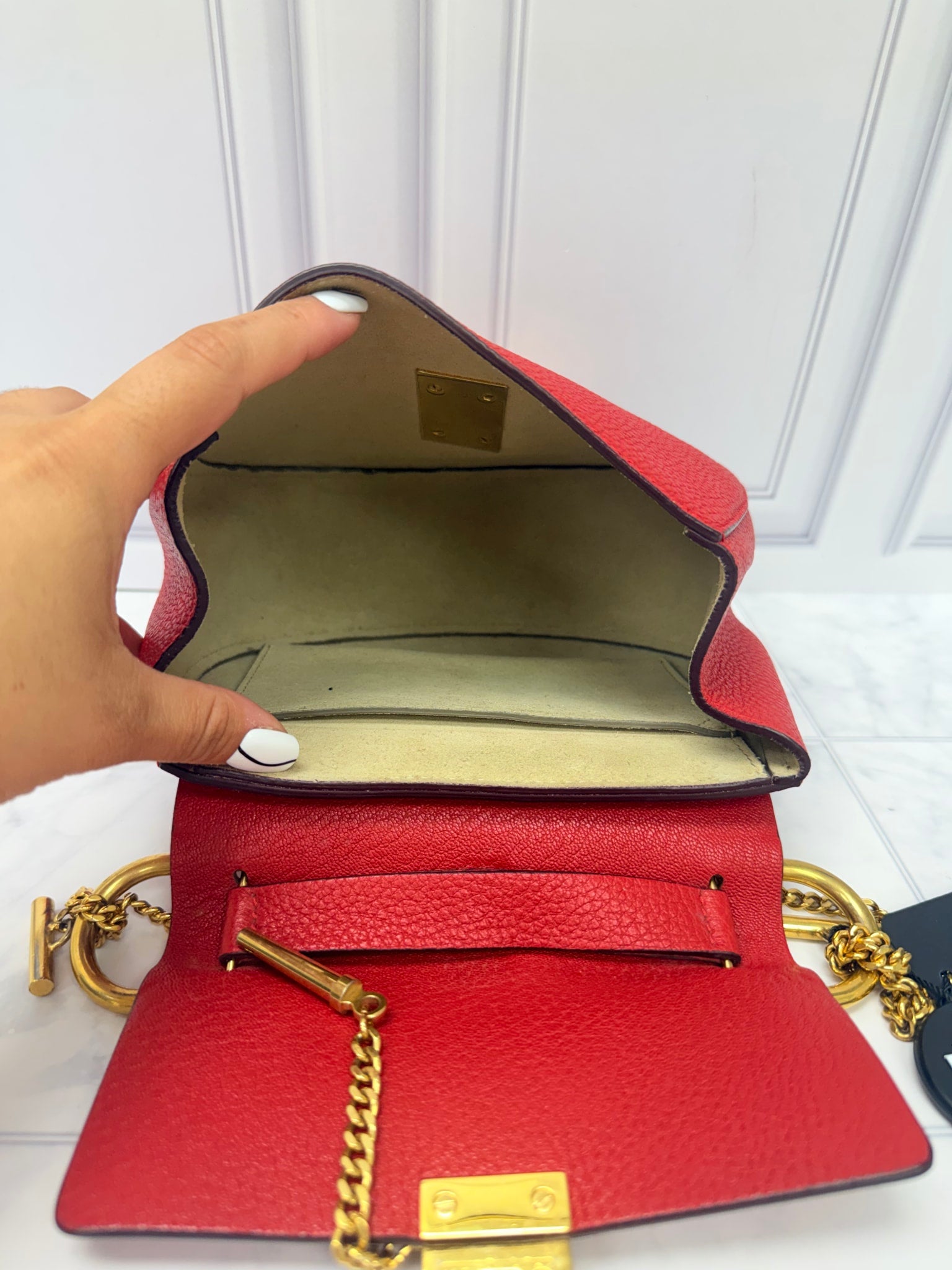Chloe Red Grained Leather Drew Chain Crossbody Bag