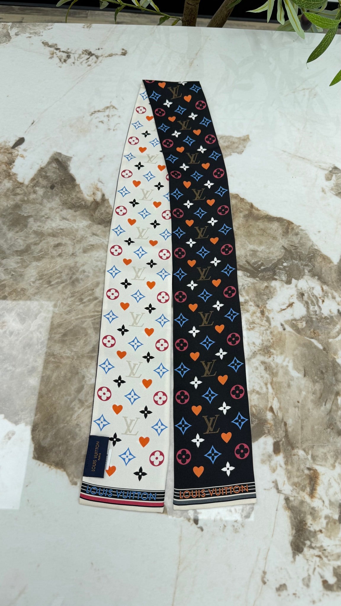 Louis Vuitton Game on Silk Twilly