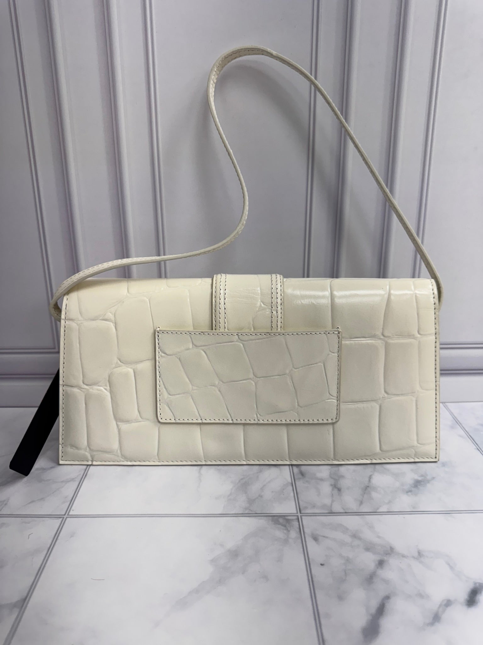 BRAND NEW Jacquemus White Croc Embossed Patent Leather Le Bambino Long Bag