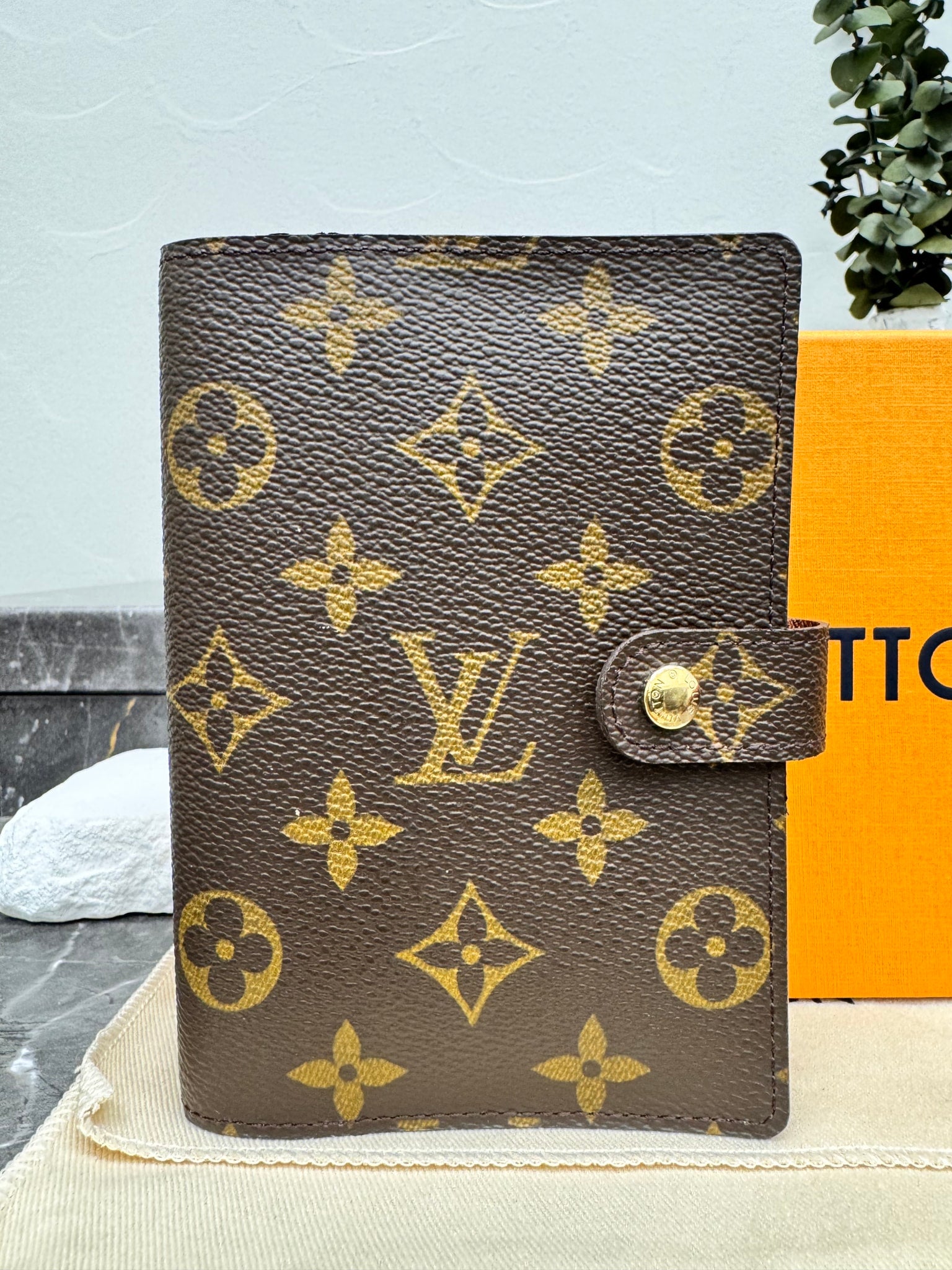 Louis Vuitton Monogram Agenda PM
