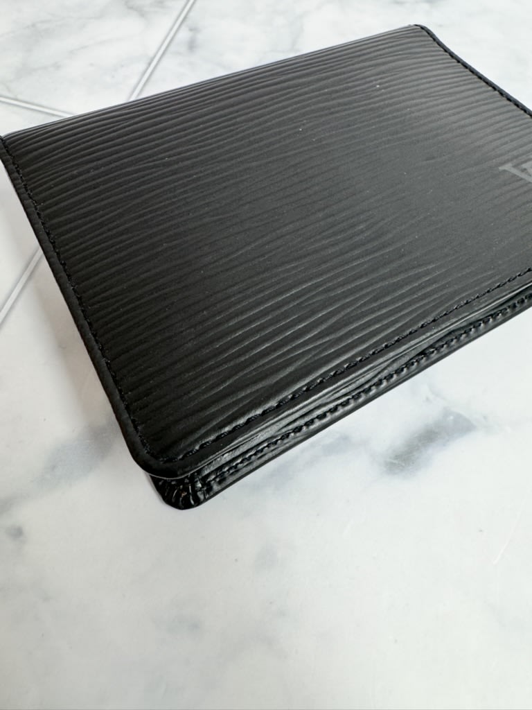 Louis Vuitton Black Epi Porte 2 Cartes Vertical Card Case