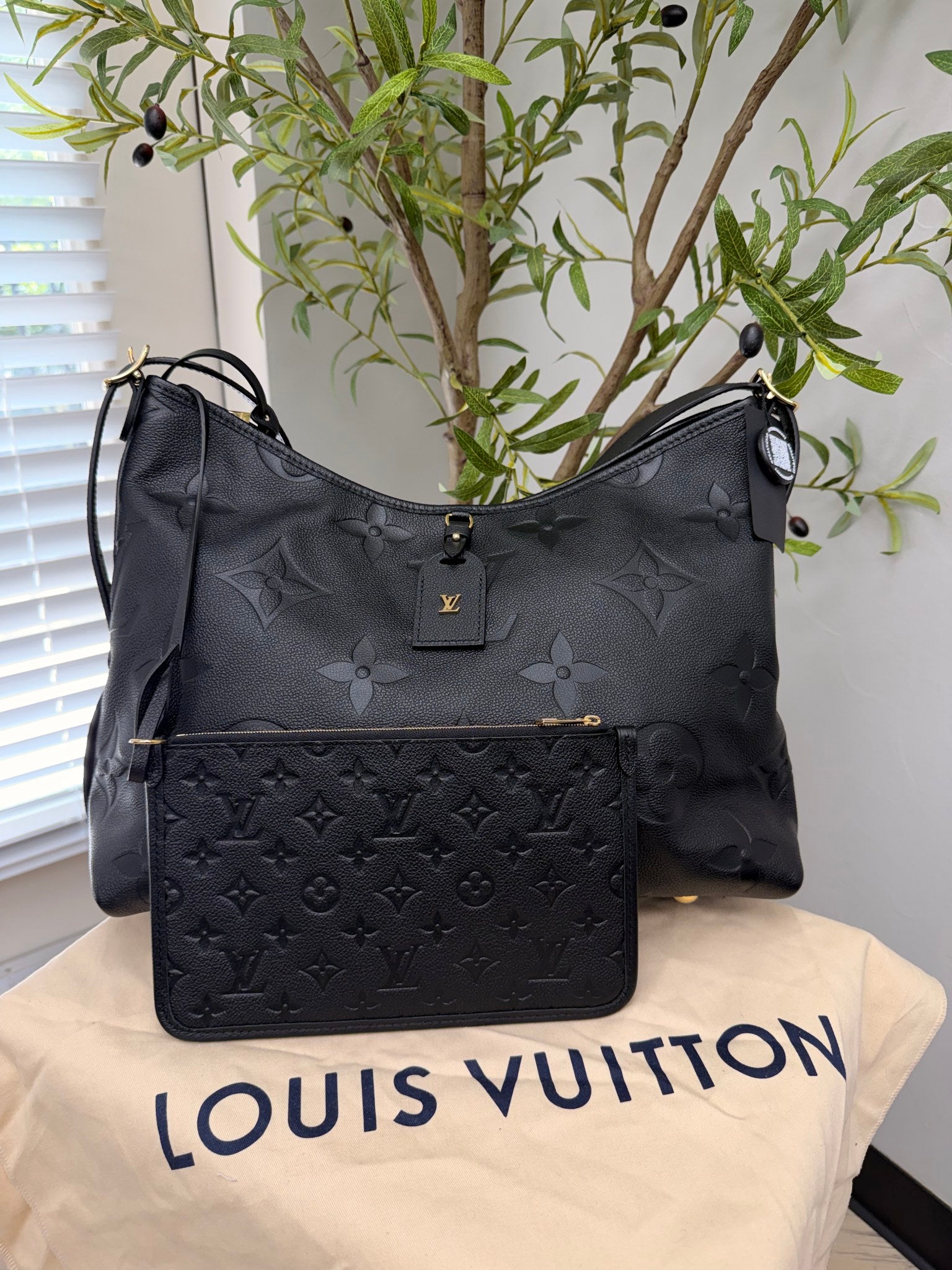 Louis Vuitton Black Empreinte Leather Carryall MM 