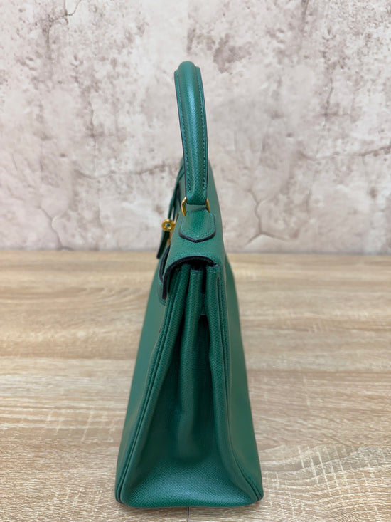 https://res.cloudinary.com/dyql5hig8/image/upload/v1758657037/n1rkxdwqlkxxlcnnrsw0.jpg