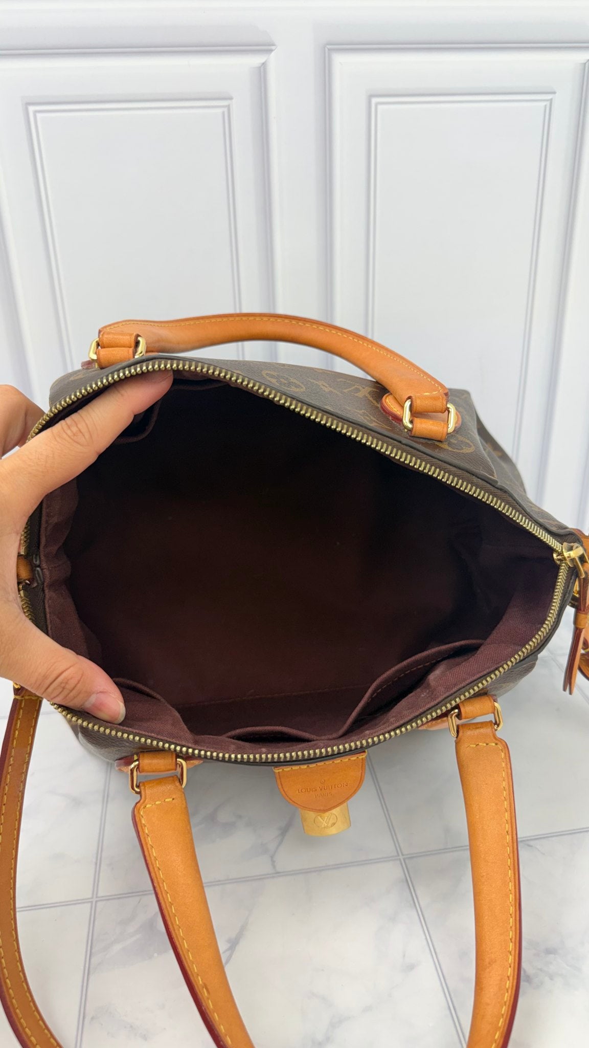 Louis Vuitton Monogram Rivoli MM 2Way Handbag