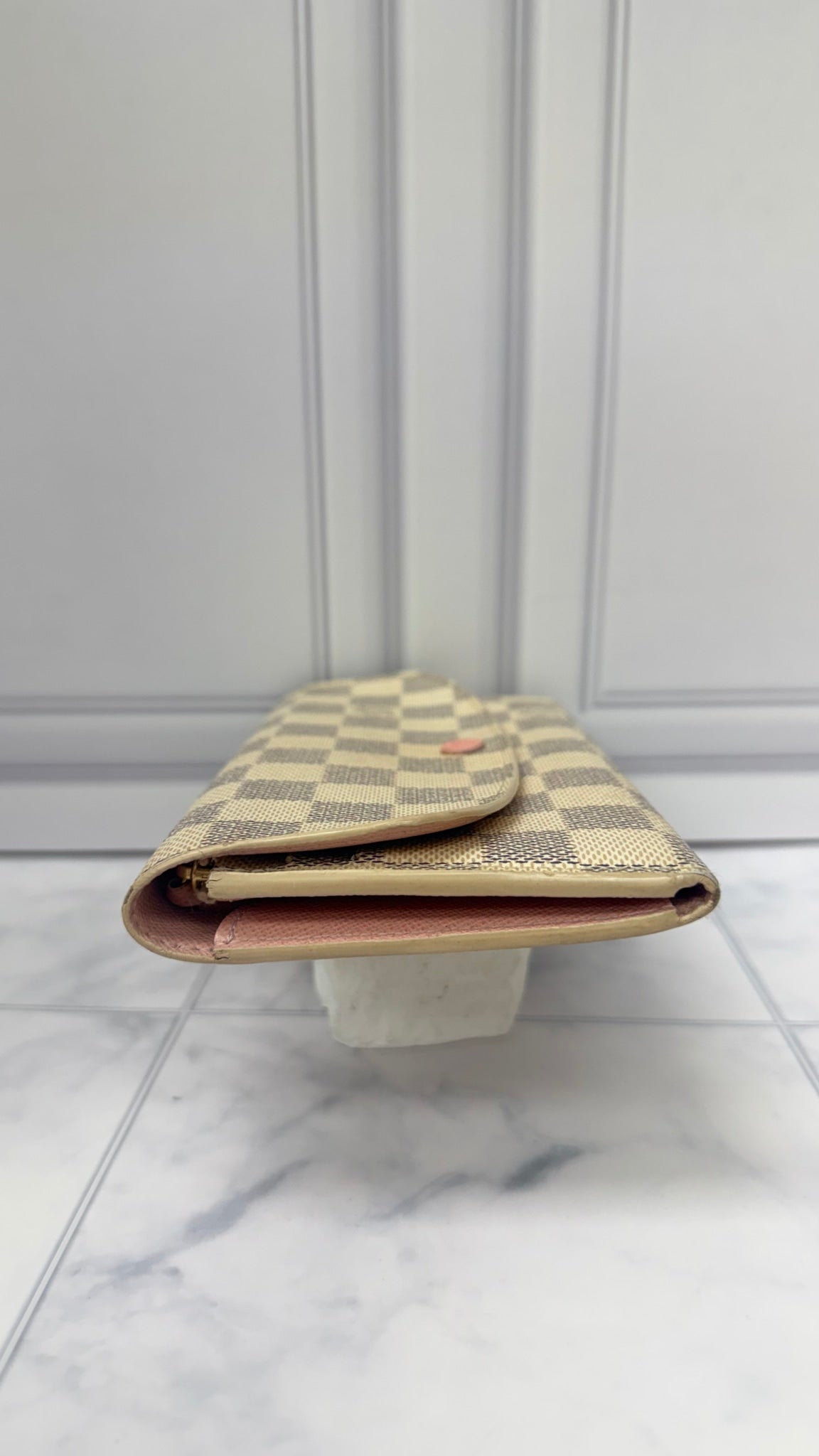 Louis Vuitton Damier Pink Azur Sarah Wallet 