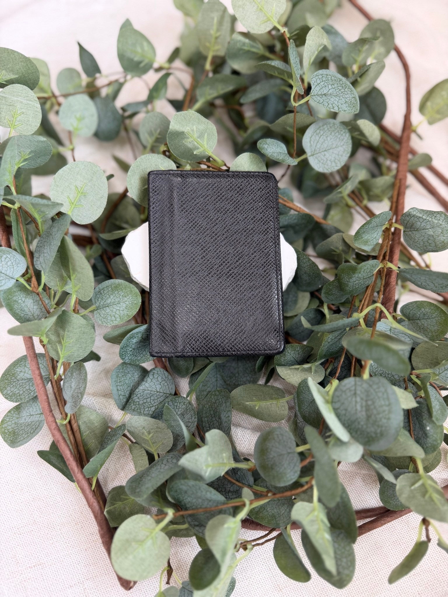 Louis Vuitton Black Leather Taiga Pocket Organizer