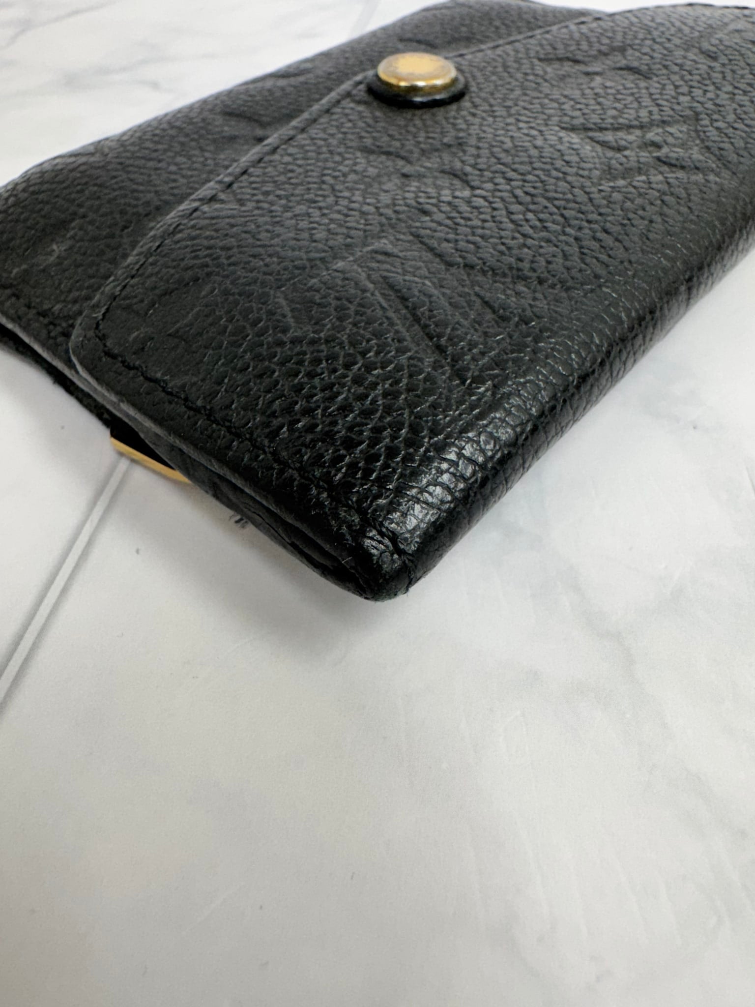 Louis Vuitton Black Empriente Monogram Grained Leather Key Cles