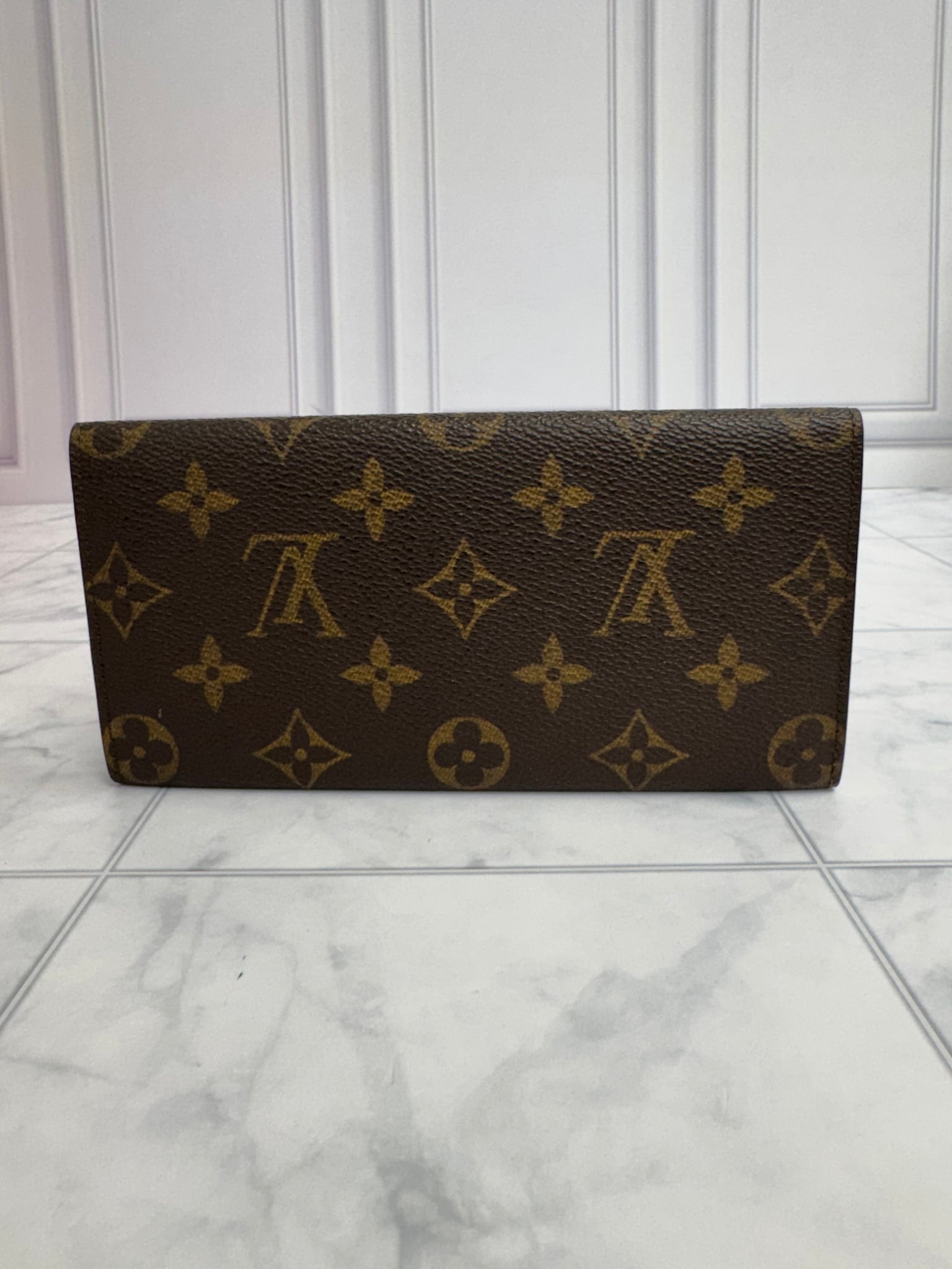 Louis Vuttion Monogram Long Wallet