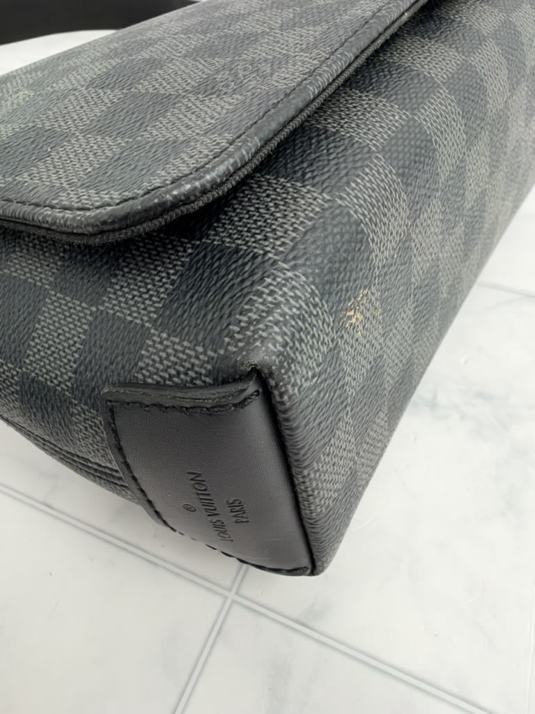 Louis Vuitton Damier Graphite District Messenger Bag PM