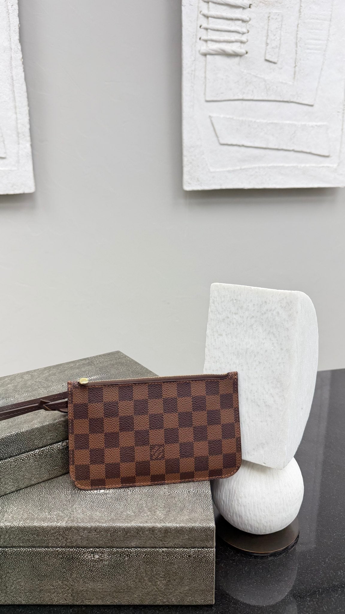 Louis Vuitton Damier Ebene Neverfull Pouch 