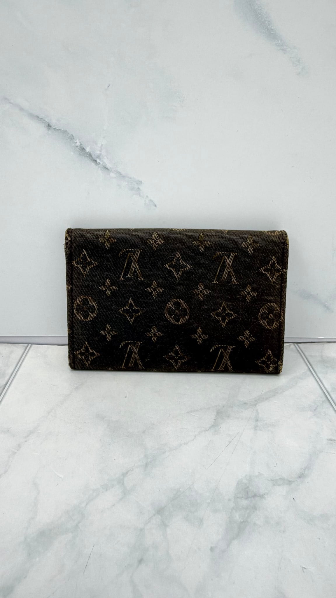 Louis Vuitton Monogram Canvas Trifold Key Holder