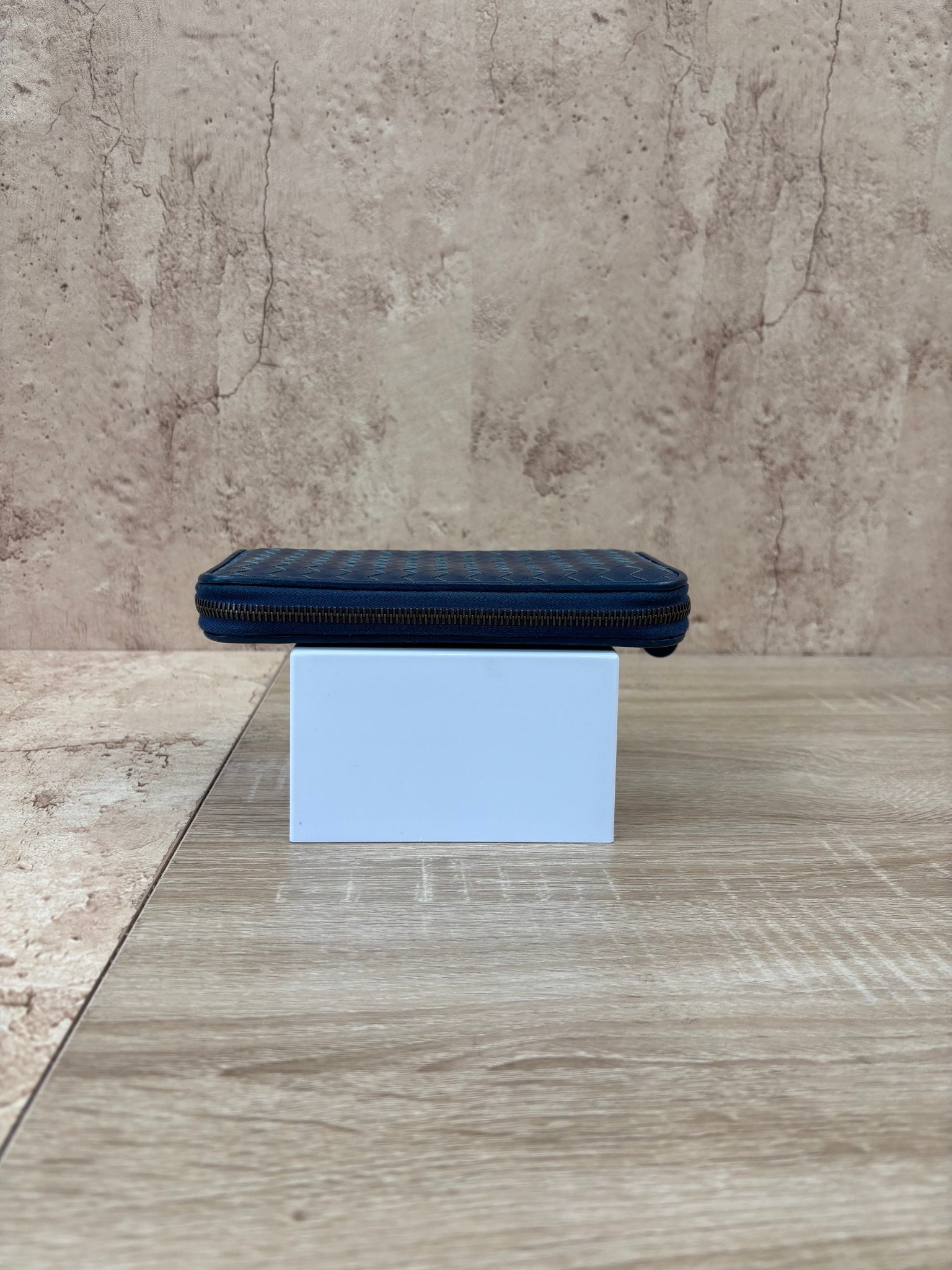 https://res.cloudinary.com/dyql5hig8/image/upload/v1757961812/nhyqwa5uyzdwp2jgjjqb.jpg