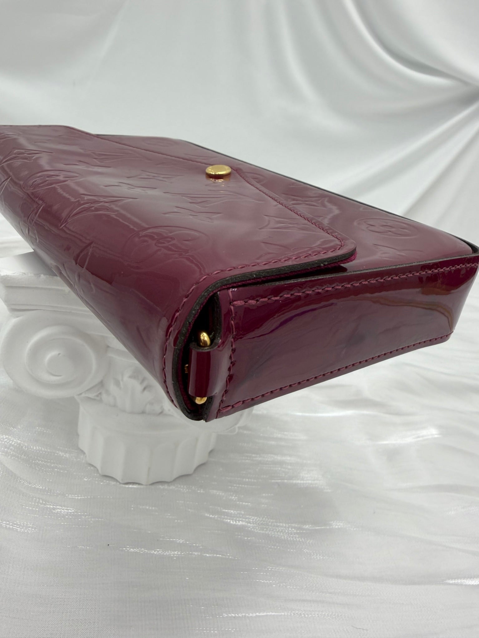 Louis Vuitton Raspberry Vernis Felicie Pochette Crossbody