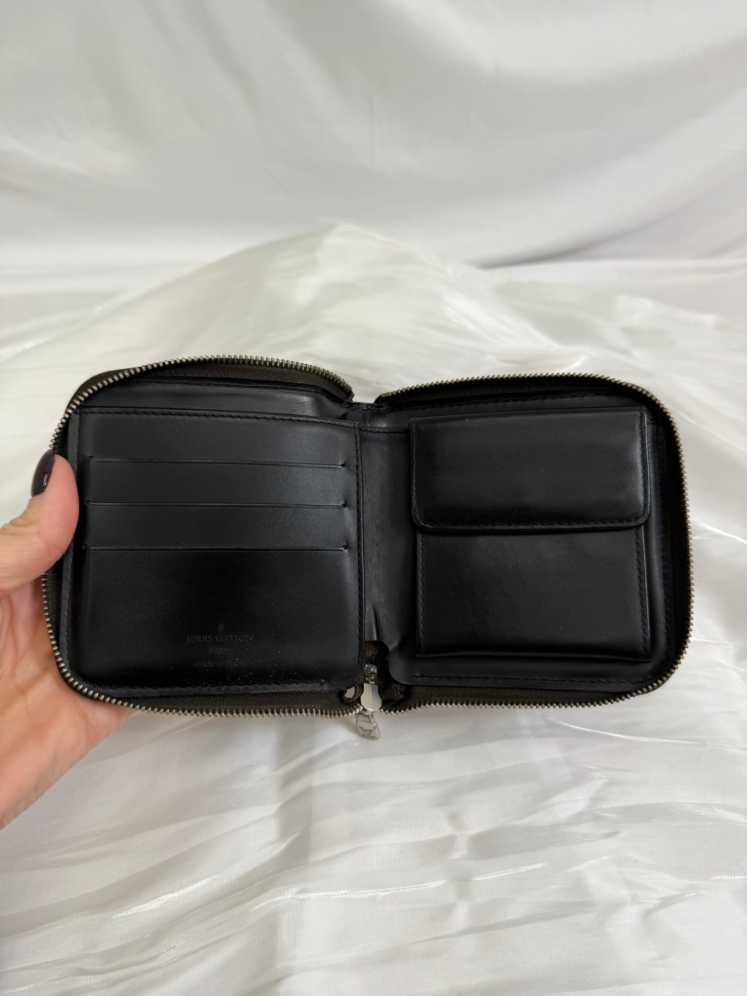 Louis Vuitton Dark Brown Matte Vernis Zippy Compact Wallet  