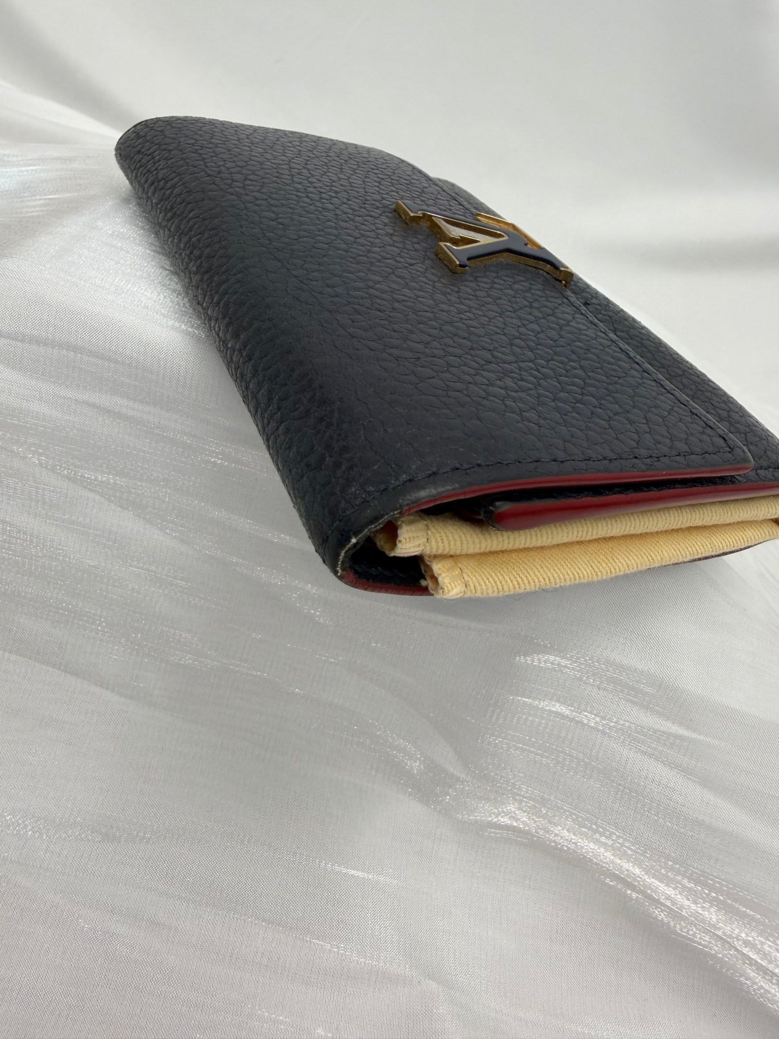 Louis Vuitton Blue Taurillon Leather Capucines Compact Wallet