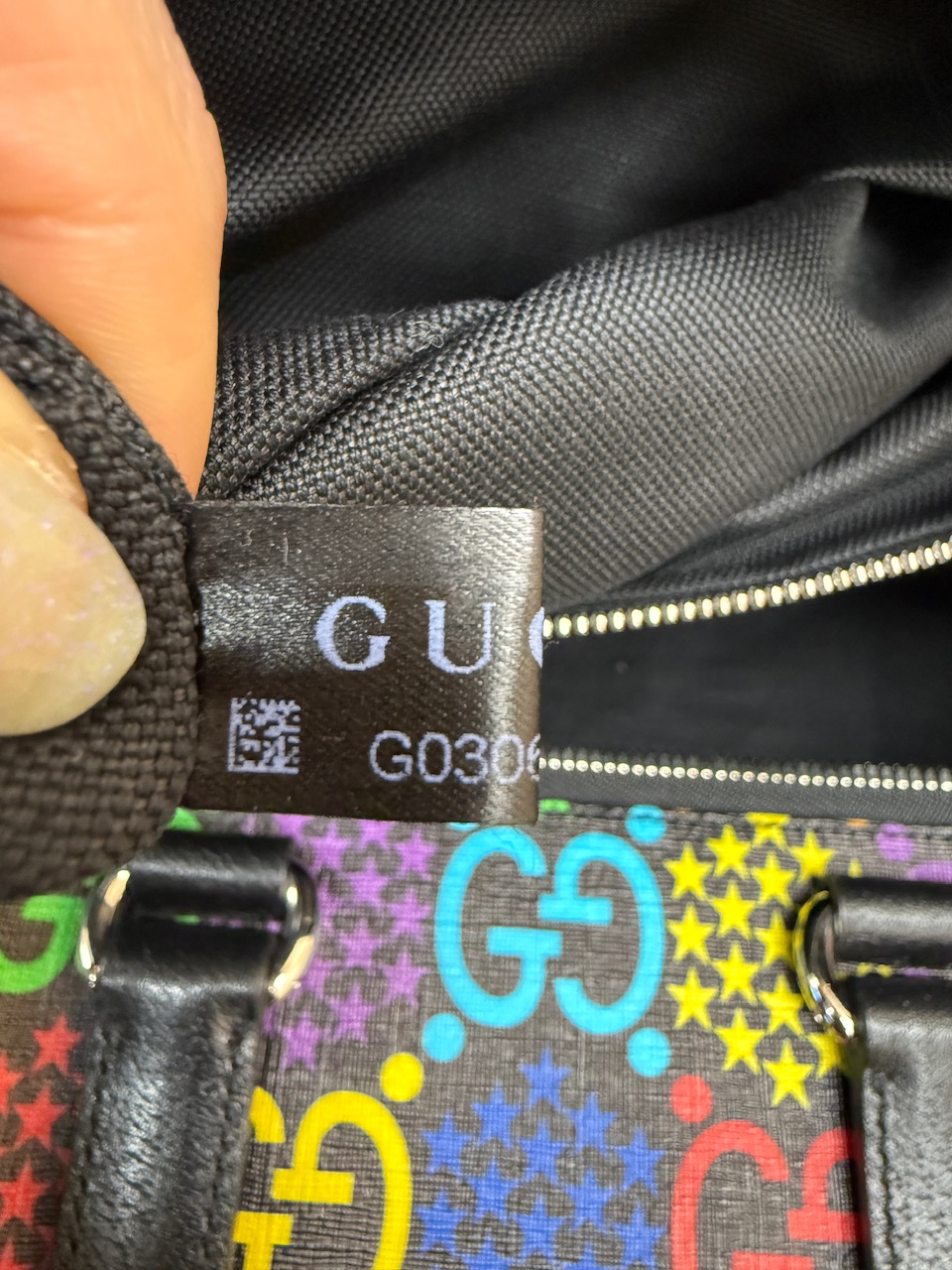 LIKE NEW- GUCCI GG Psychedelic Medium Duffle Bag