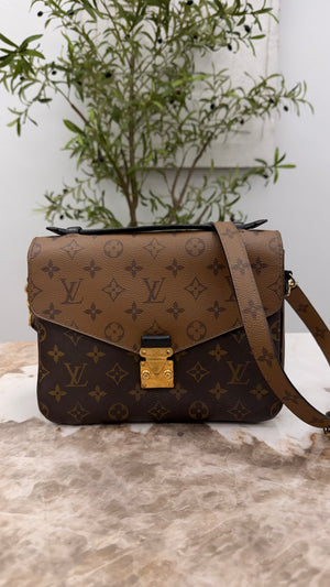 Louis Vuitton Reverse Monogram Pochette Metis Crossbody