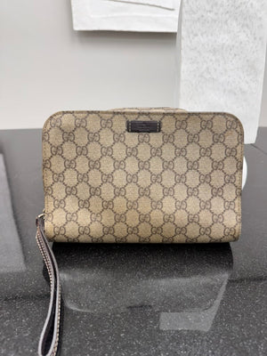 Gucci GG Supreme Coated Canvas Wristlet