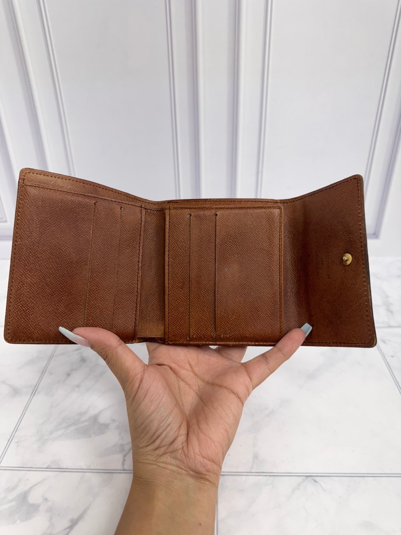 Louis Vuitton Monogram Elise Trifold Wallet