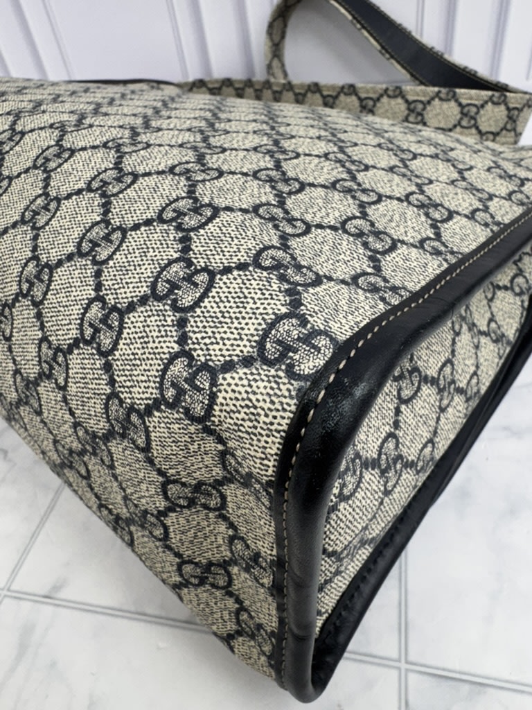 Gucci Navy Blue GG Supreme Web Flap Messenger Bag