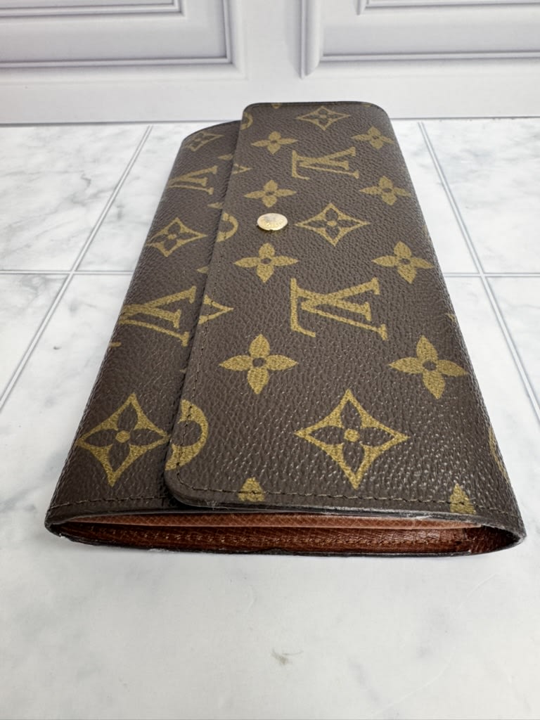 Louis Vuitton Monogram Sarah Wallet