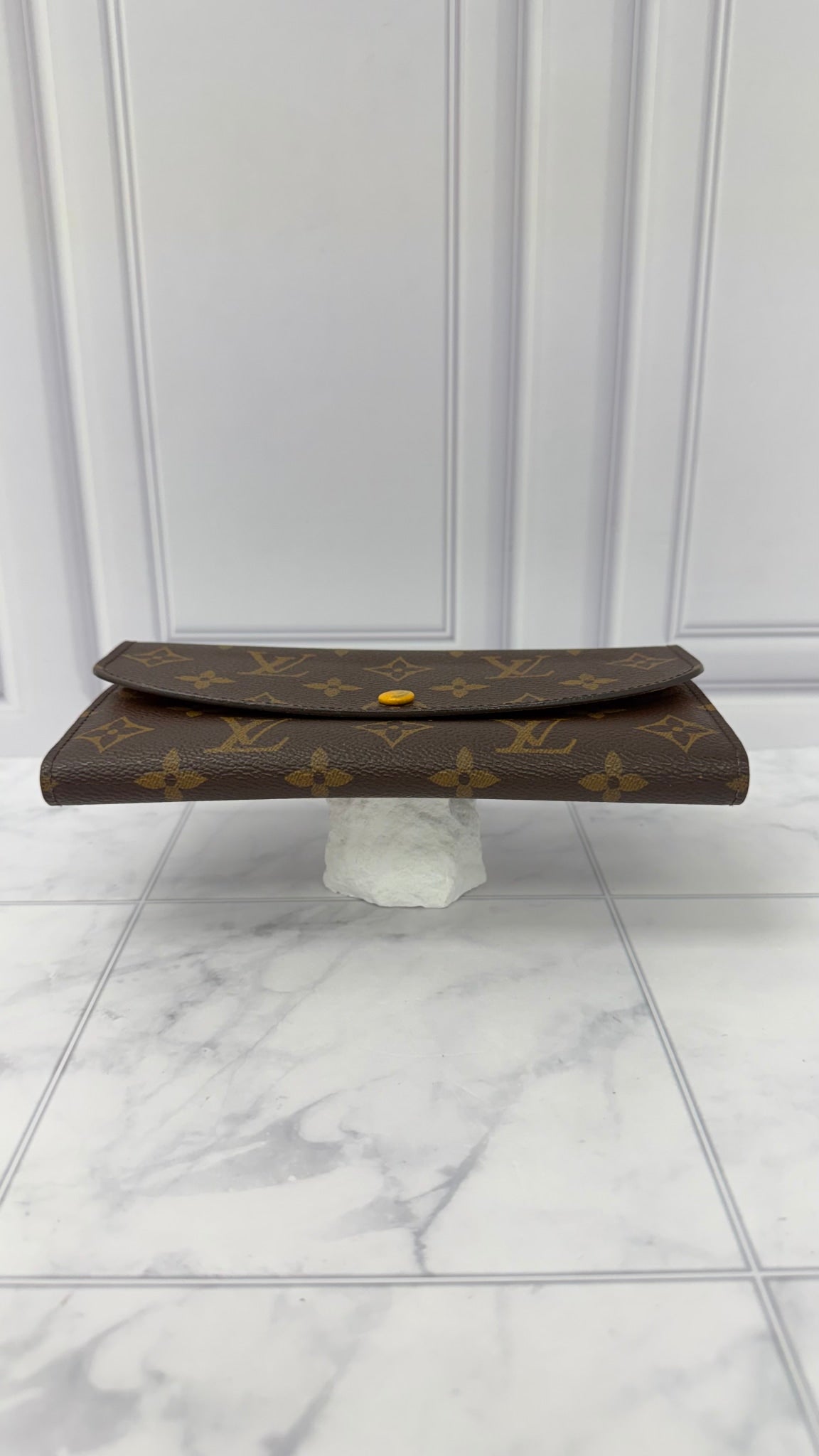 Louis Vuitton Yellow Monogram Emillie Wallet 