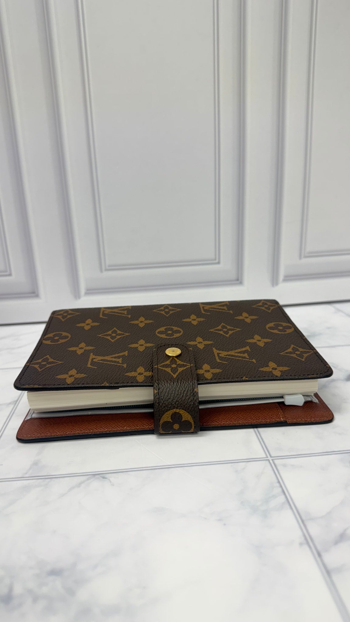 Louis Vuitton Monogram Agenda MM 