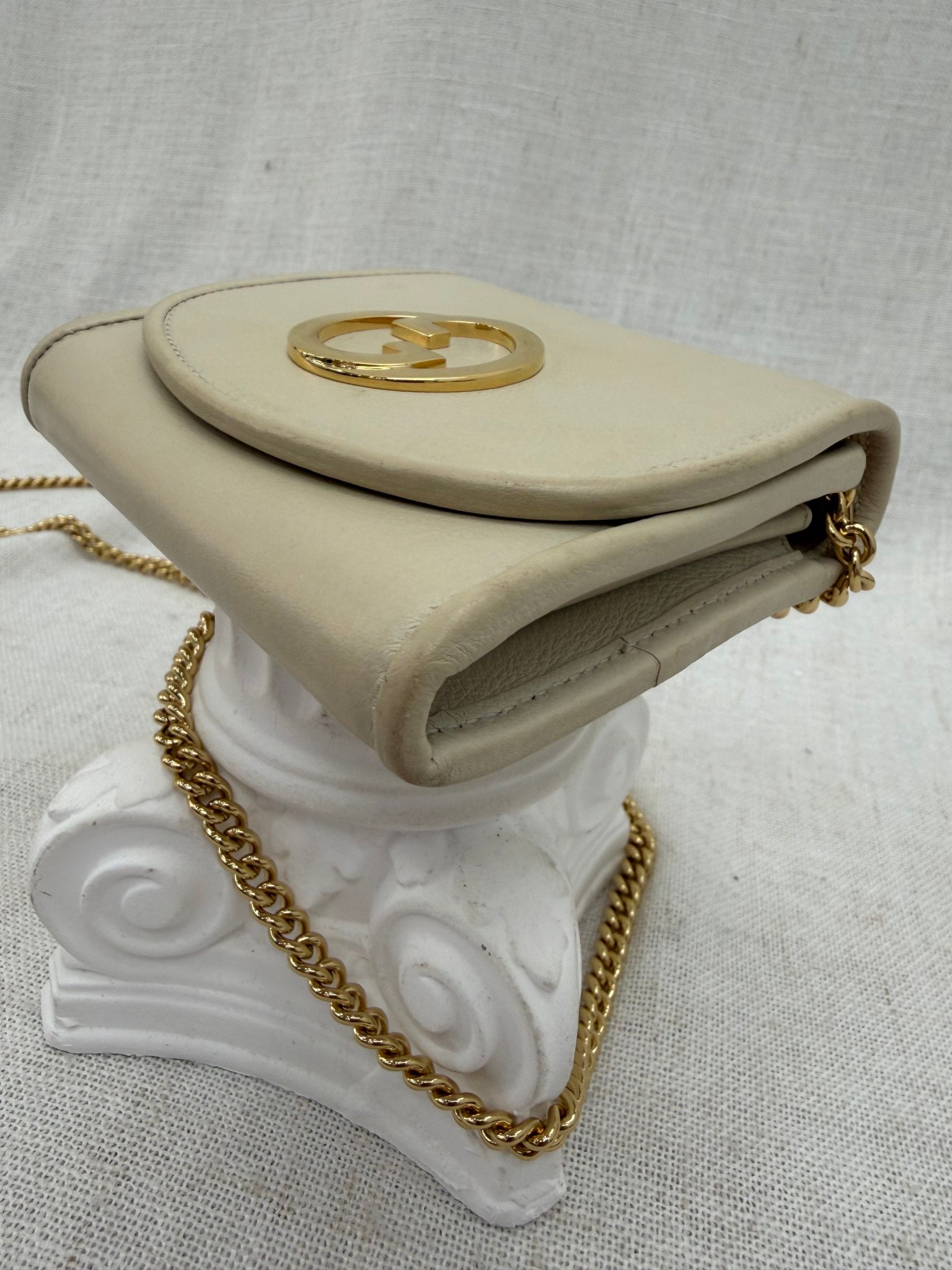 Gucci Ivory Leather Blondie Chain Shoulder Bag