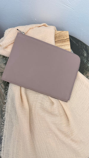 BRAND NEW - Louis Vuitton Taupe Taurillon Leather Pochette Jour PM Clutch