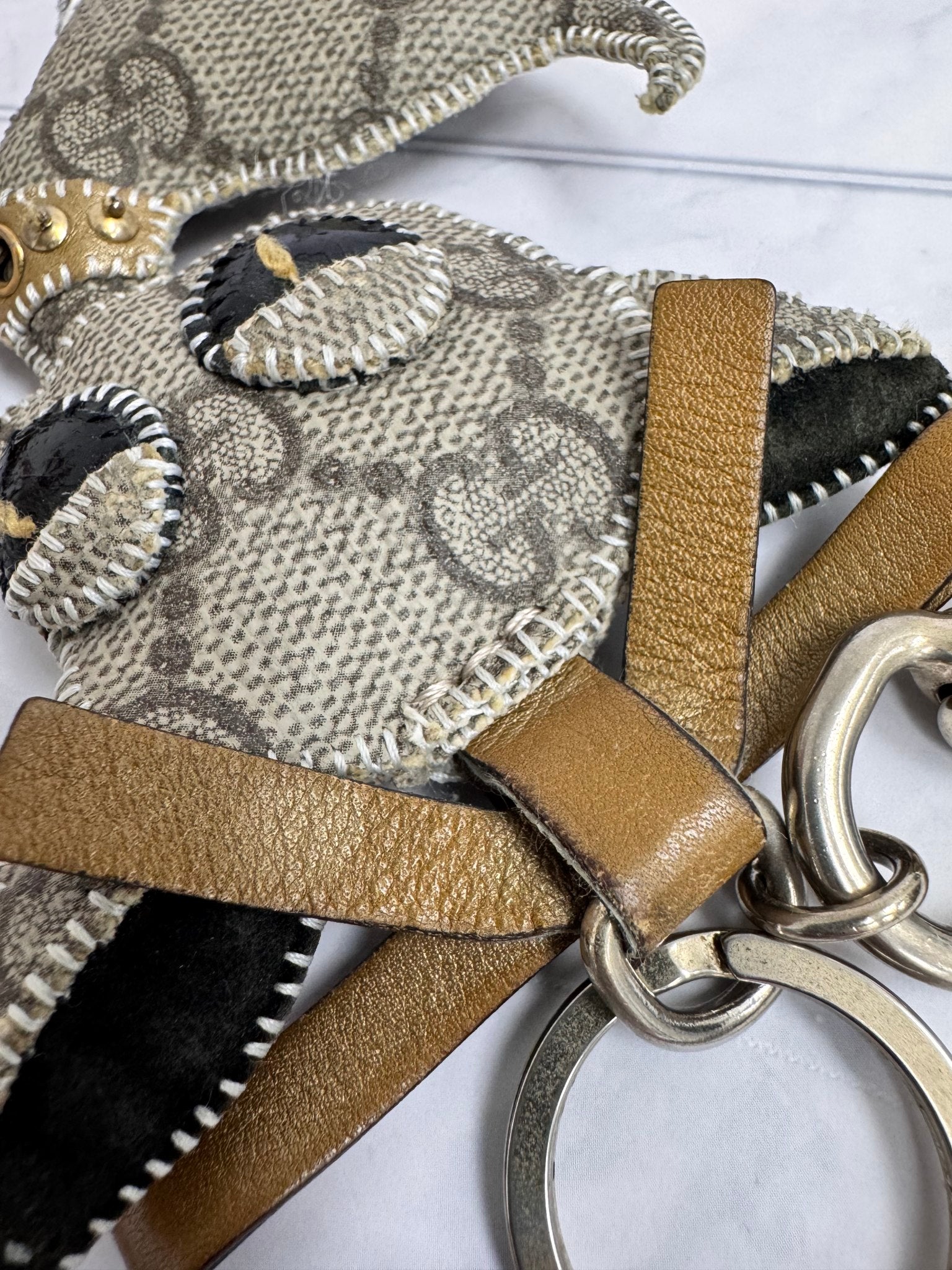 Gucci GG Supreme Chihuahua Key Chain