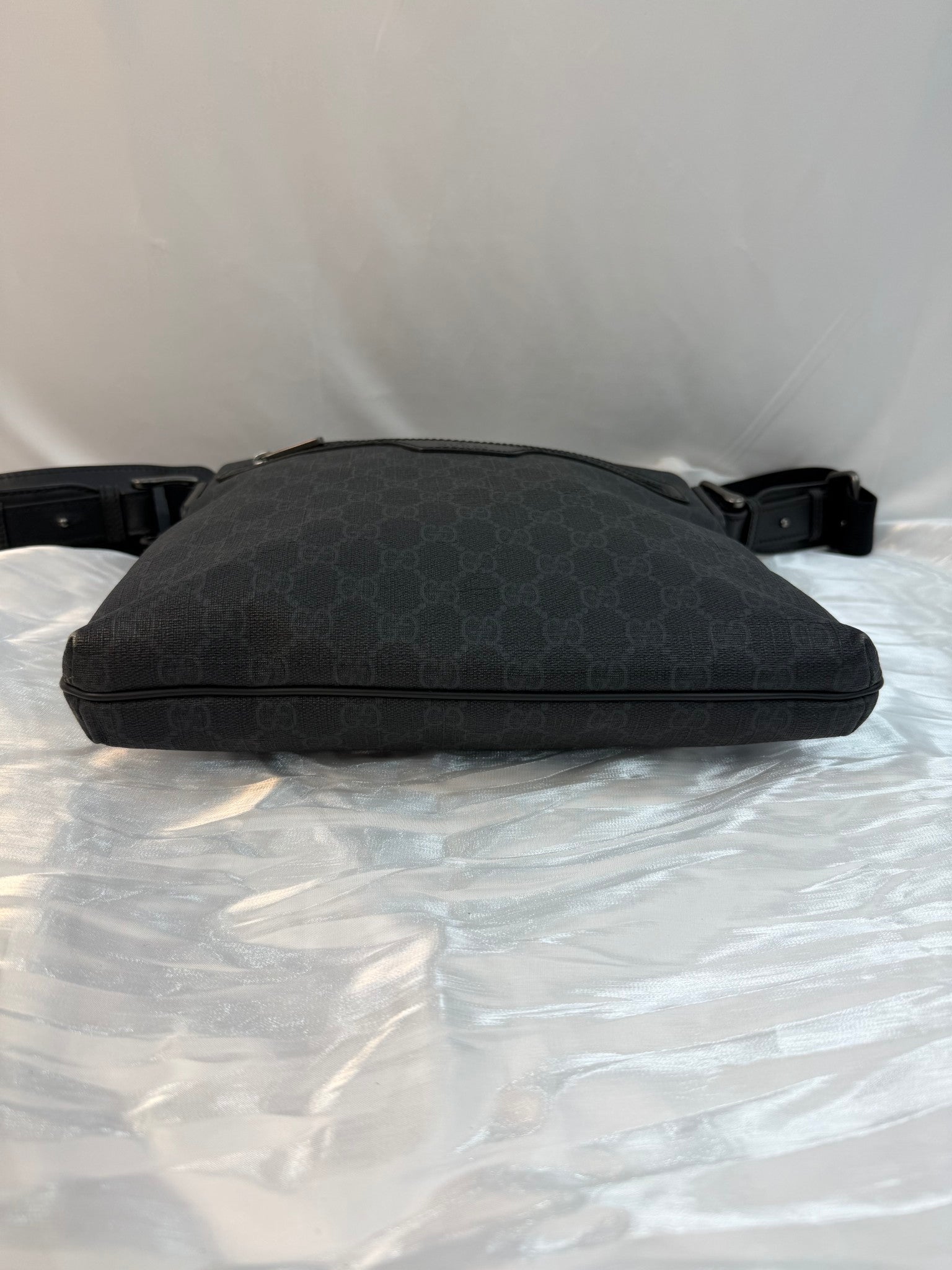 Gucci Black GG Coated Canvas Messenger Bag