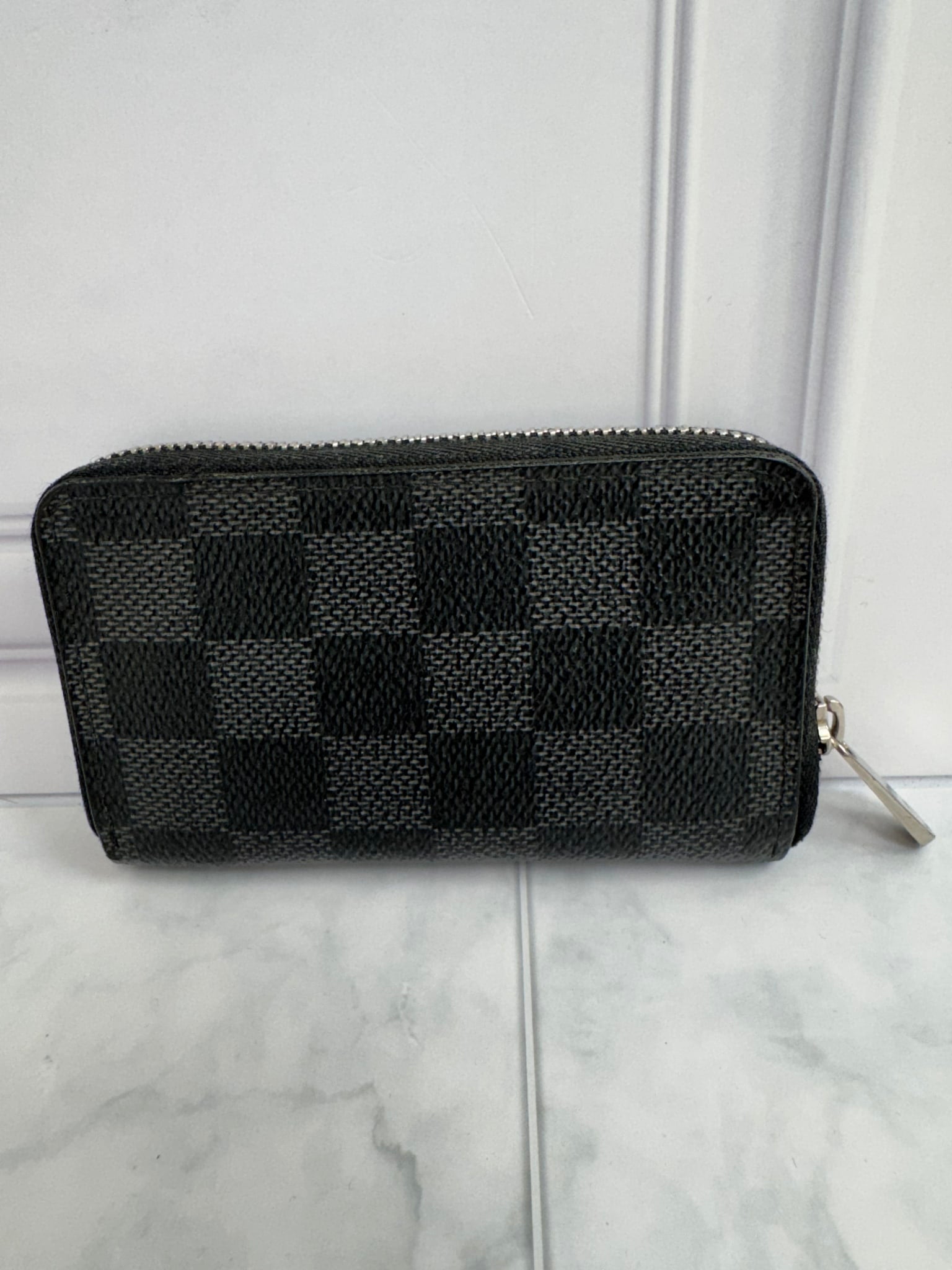 Louis Vuitton Damier Graphite Zippy Coin Wallet
