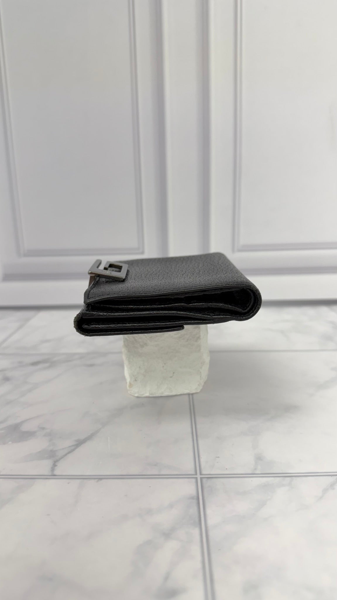 Gucci Black Leather Compact Wallet