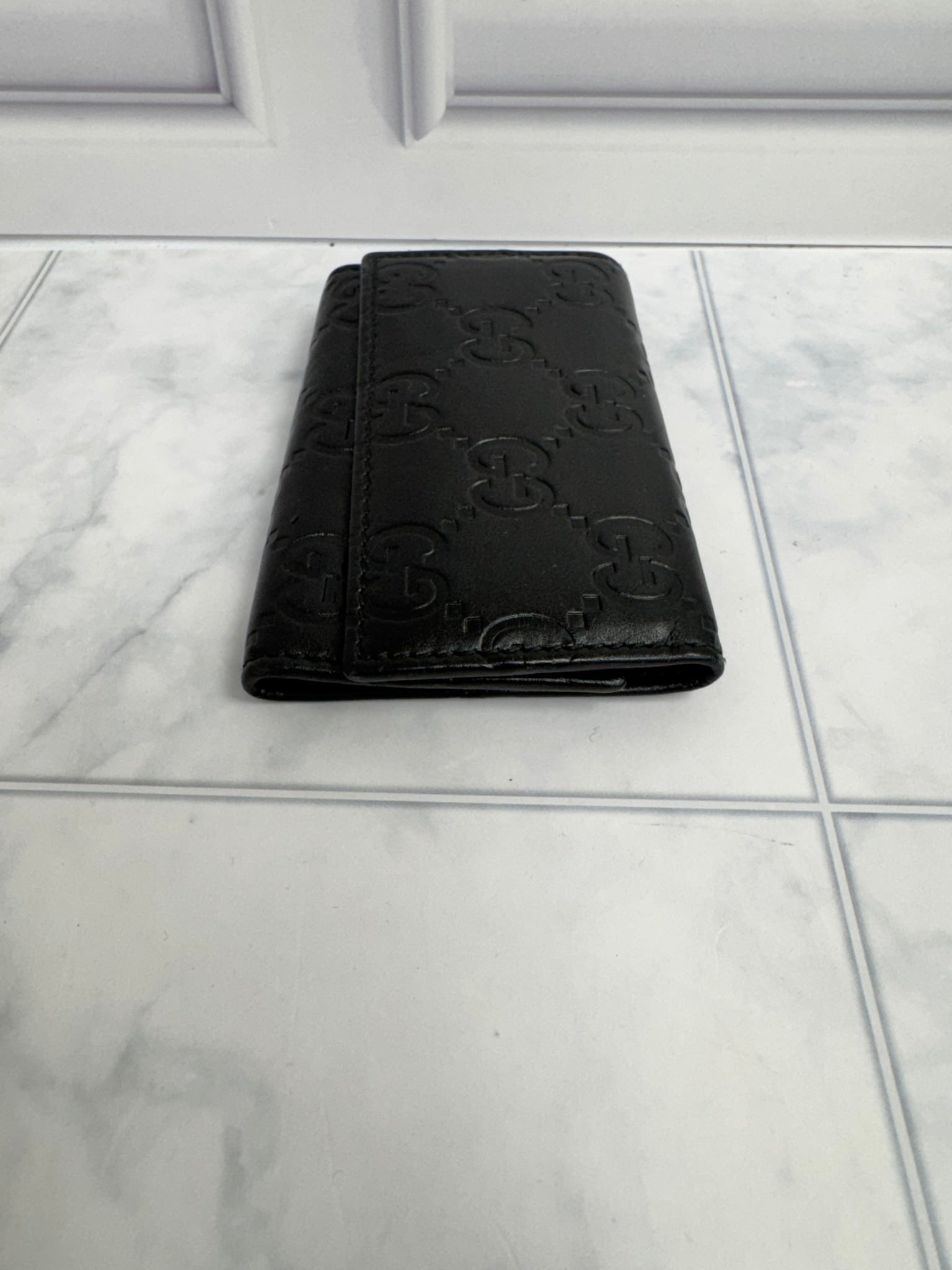 Gucci Black GG Embossed Leather 6 Key Case