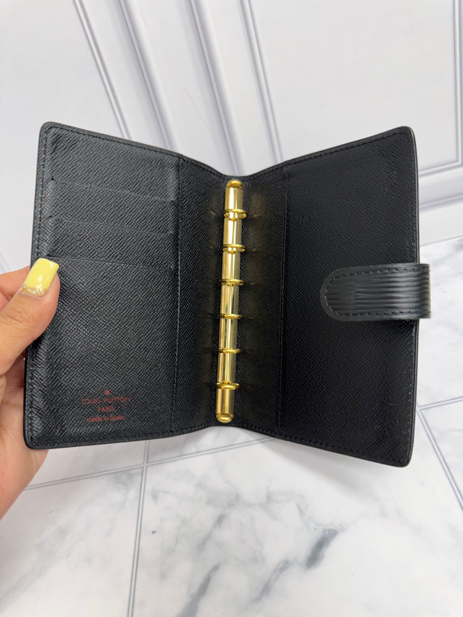 Louis Vuitton Black Epi Agenda PM