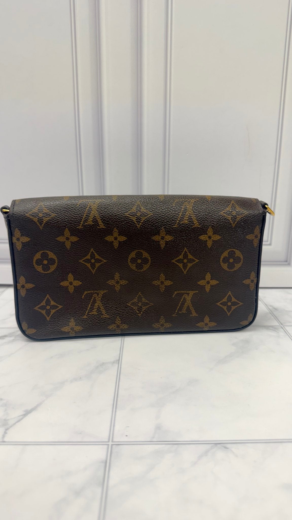 Louis Vuitton Monogram Pochette Felicie Crossbody Bag