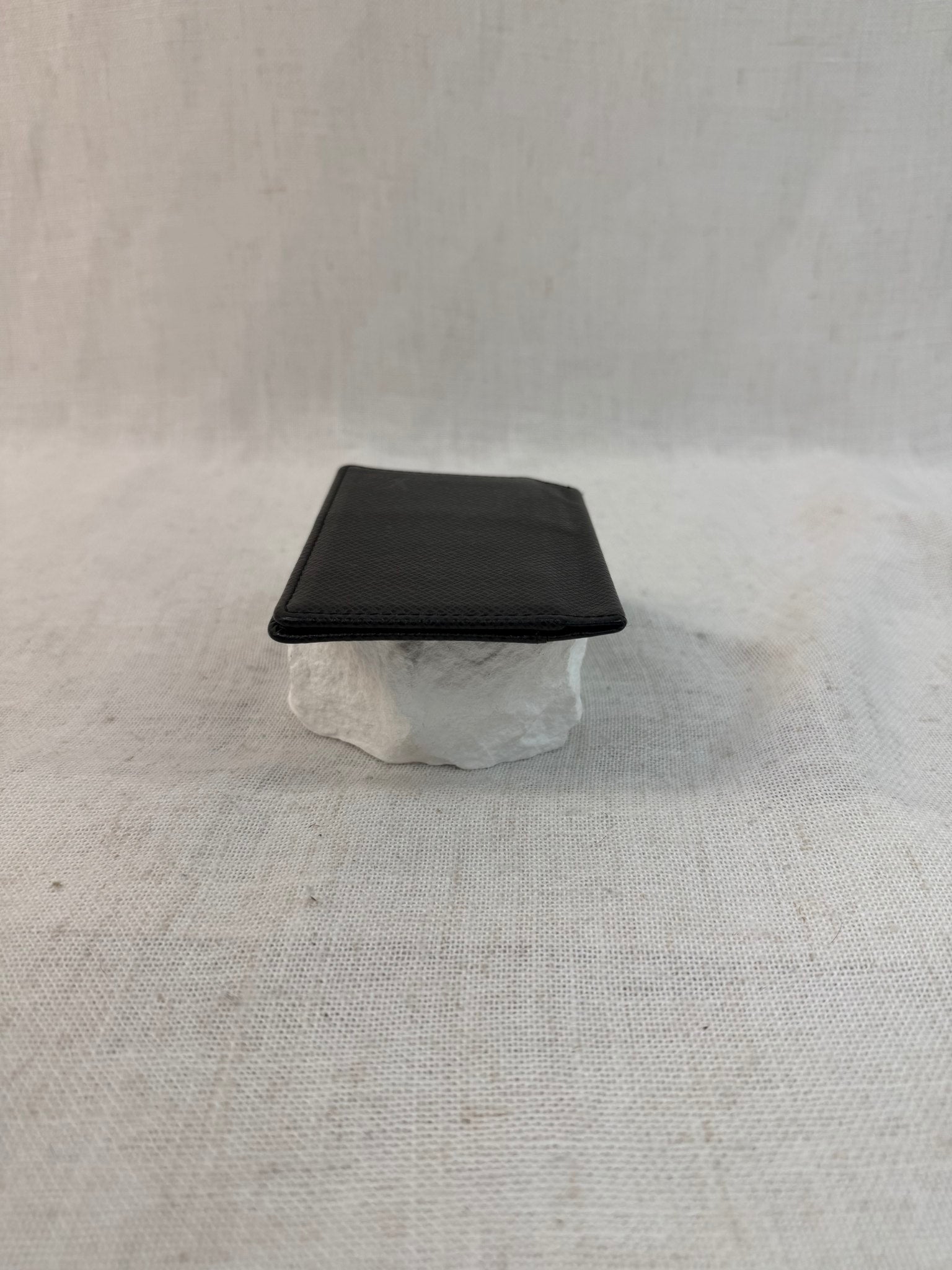 Louis Vuitton Black Leather Taiga Pocket Organizer