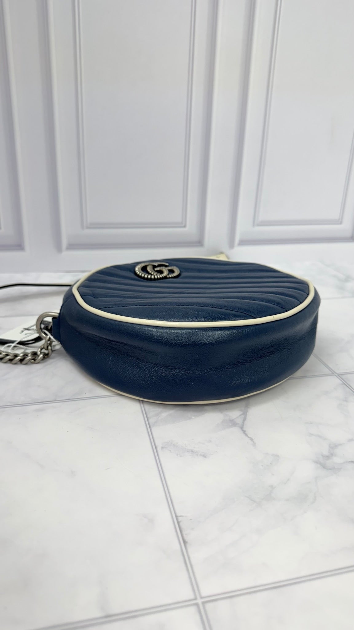 Gucci Blue Leather GG Marmont Round Chain Crossbody Bag 