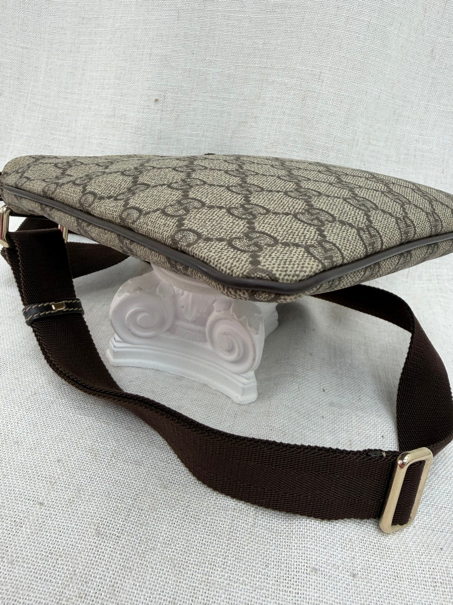 Gucci GG Supreme Canvas Crossbody Bag