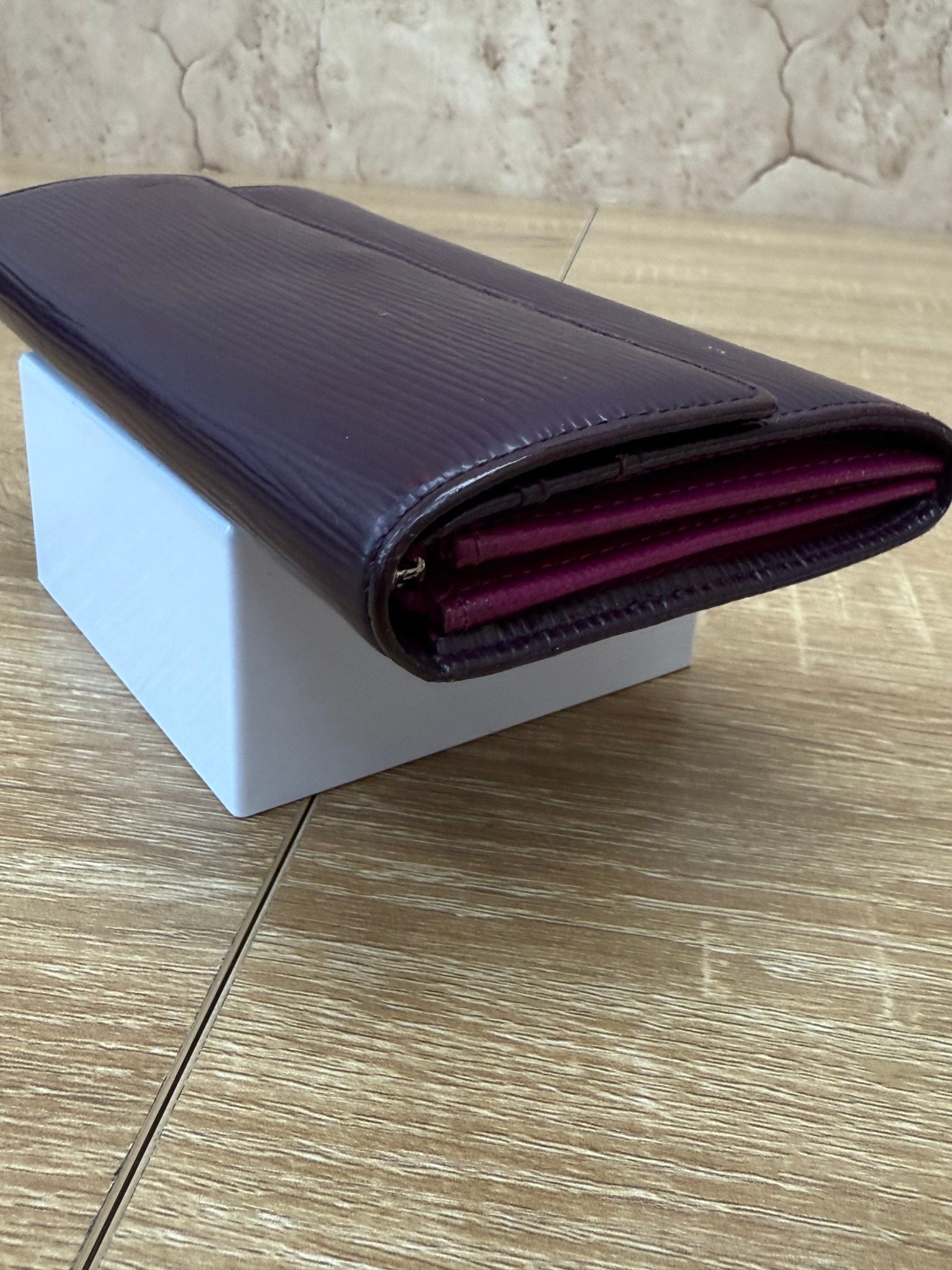Louis Vuitton Purple & Pink Epi Leather Sarah Wallet 