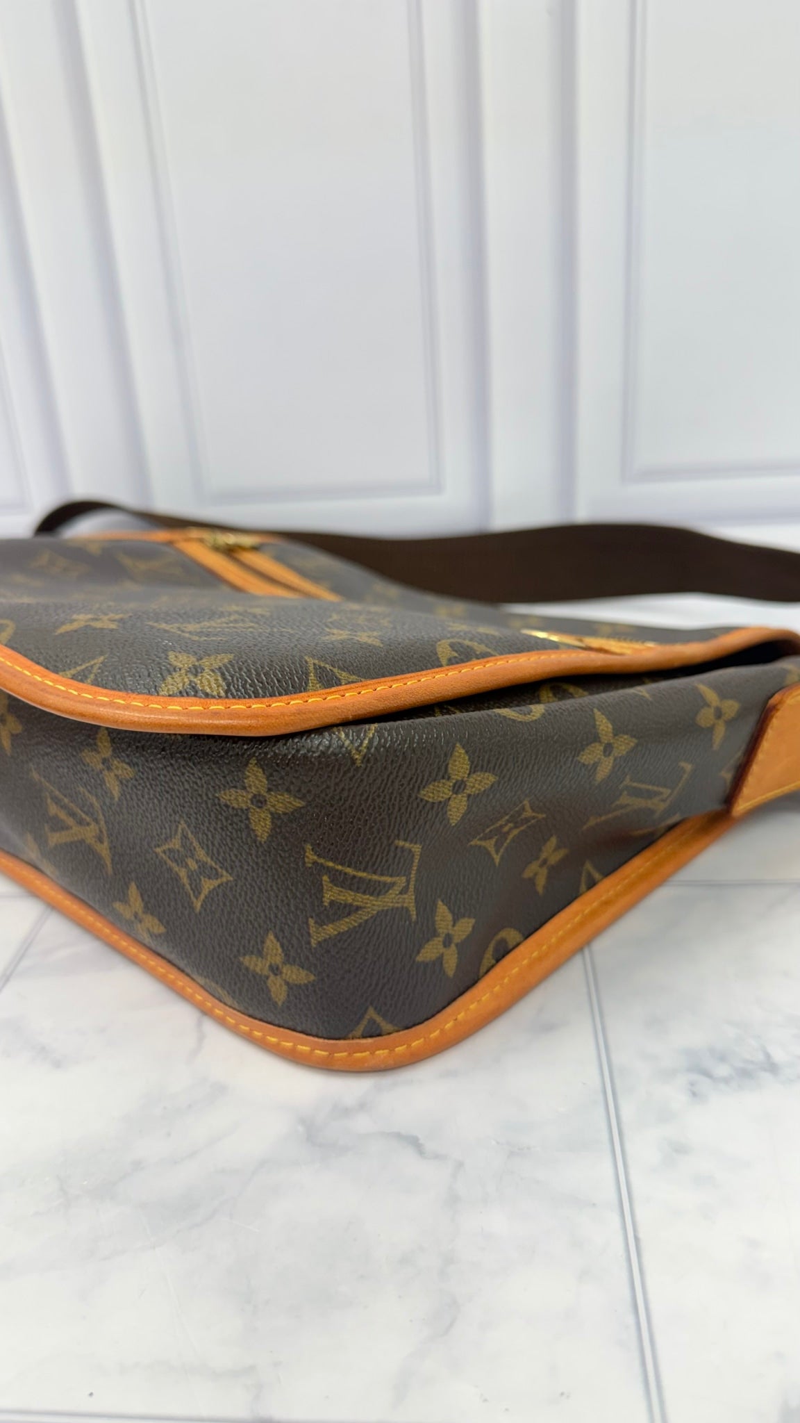 Louis Vuitton Monogram Bosphore Messenger Crossbody Bag 