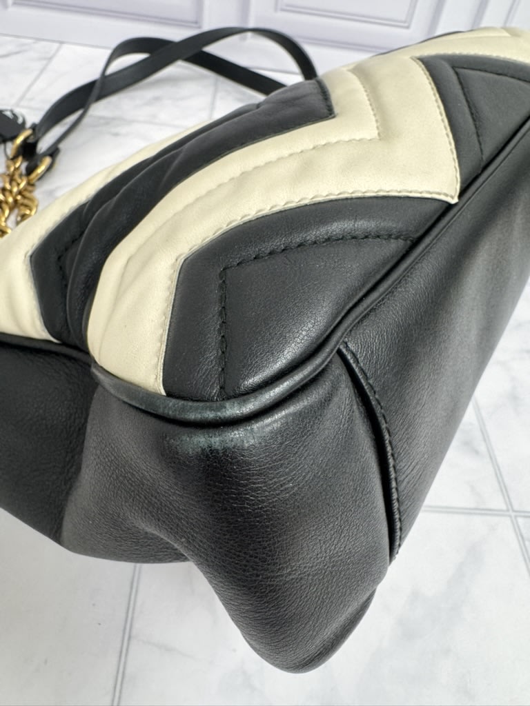 Gucci Black And White GG Marmont Chevron Quilted Leather Shoulder Bag