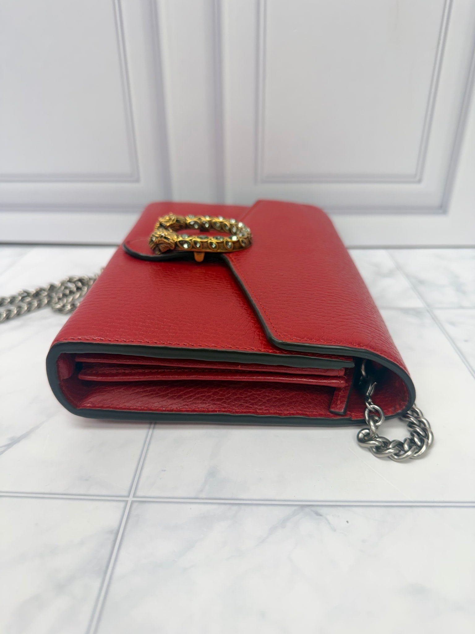 Gucci Red Grained Leather Dionysus Wallet On A Chain 